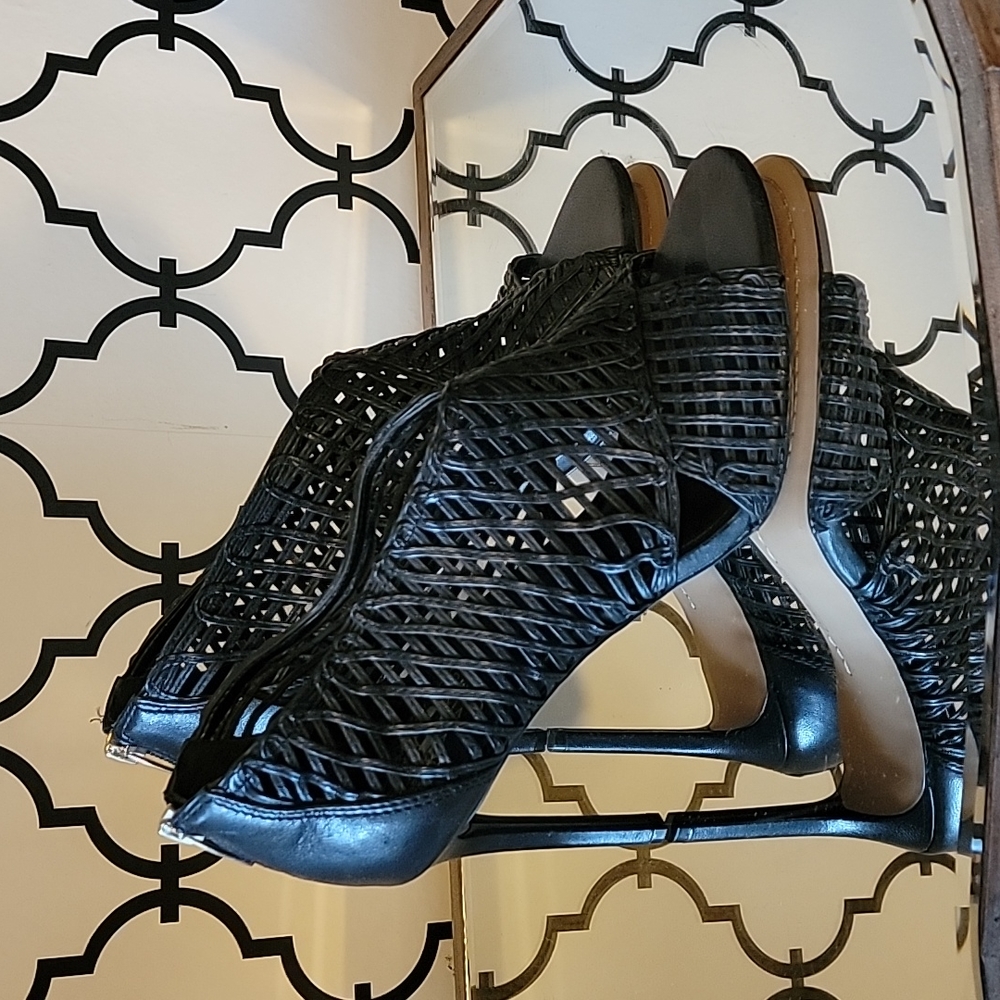 Vince Camuto heels